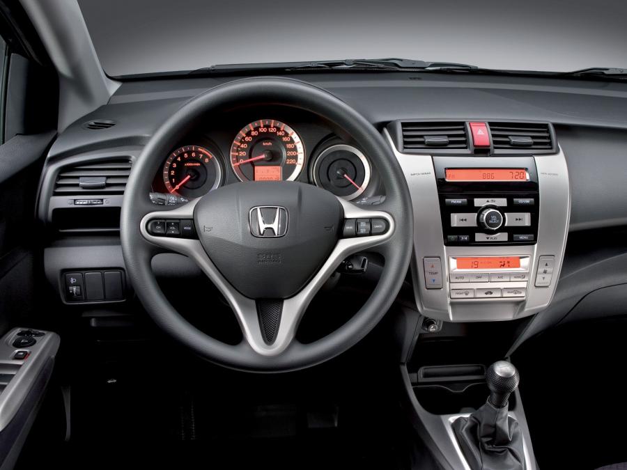  Honda City 2009 года  (фото 3 из 29)